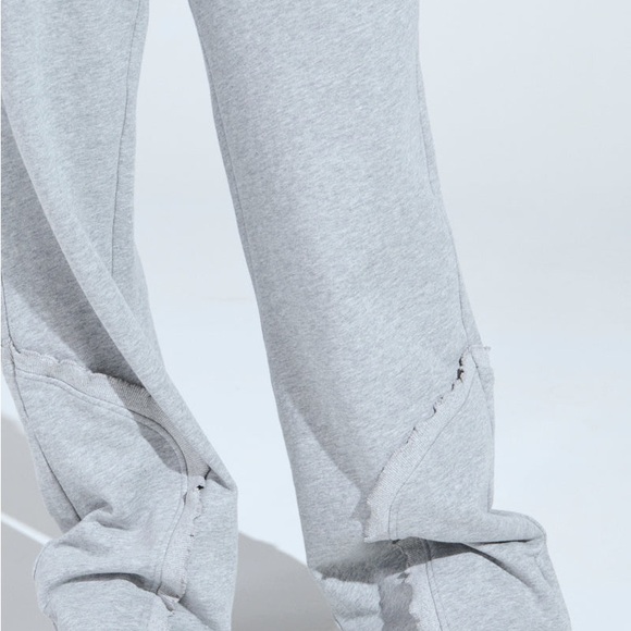 AKIRA - Come Chill With Me Sweatsuit -Jacket and Joggers Size Large - Picture 12 of 14